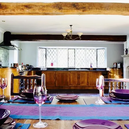بيت للعطل Glengarriff Lodge