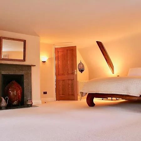 Glengarriff Lodge بيت للعطل *